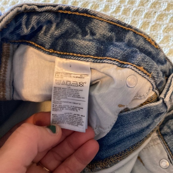 Old Navy Women's High-Waisted OG Straight Ripped Jeans Size 2 - Picture 15 of 15